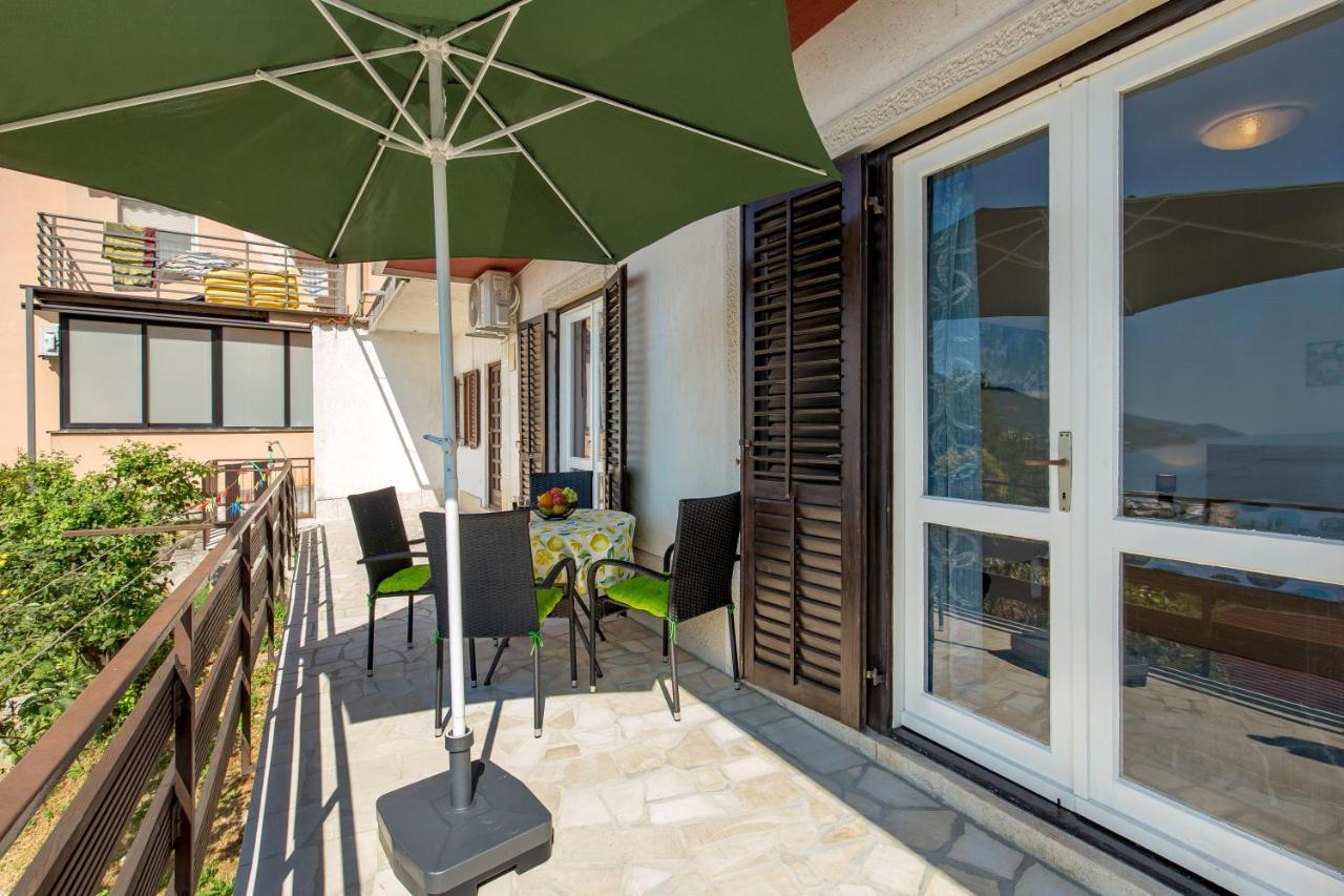Apartments Vilma Opatija Exterior photo